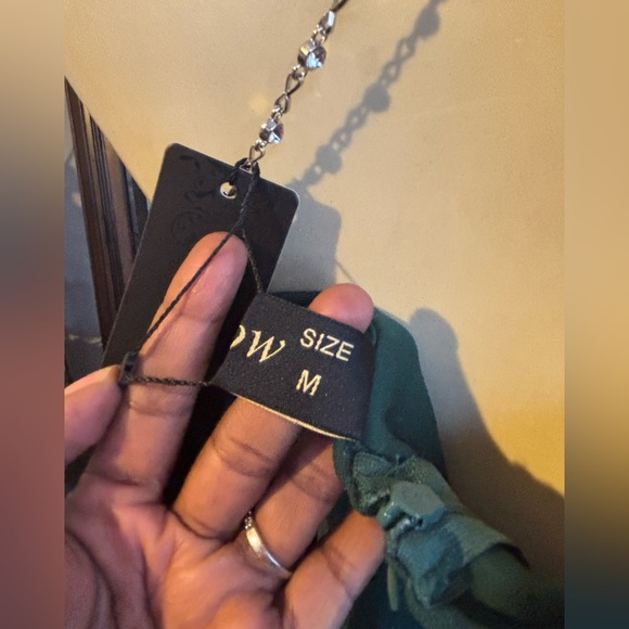 💚Elegant Green Evening Gown💚 - Picture 16 of 17